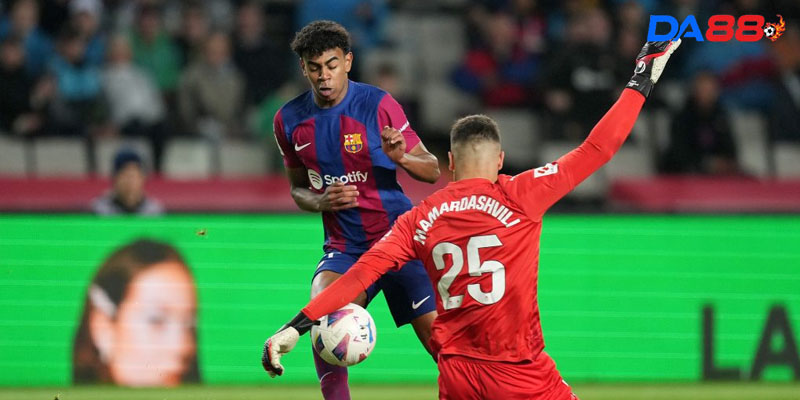 Nhận định bóng đá ngày 27/1: Barcelona vs Valencia